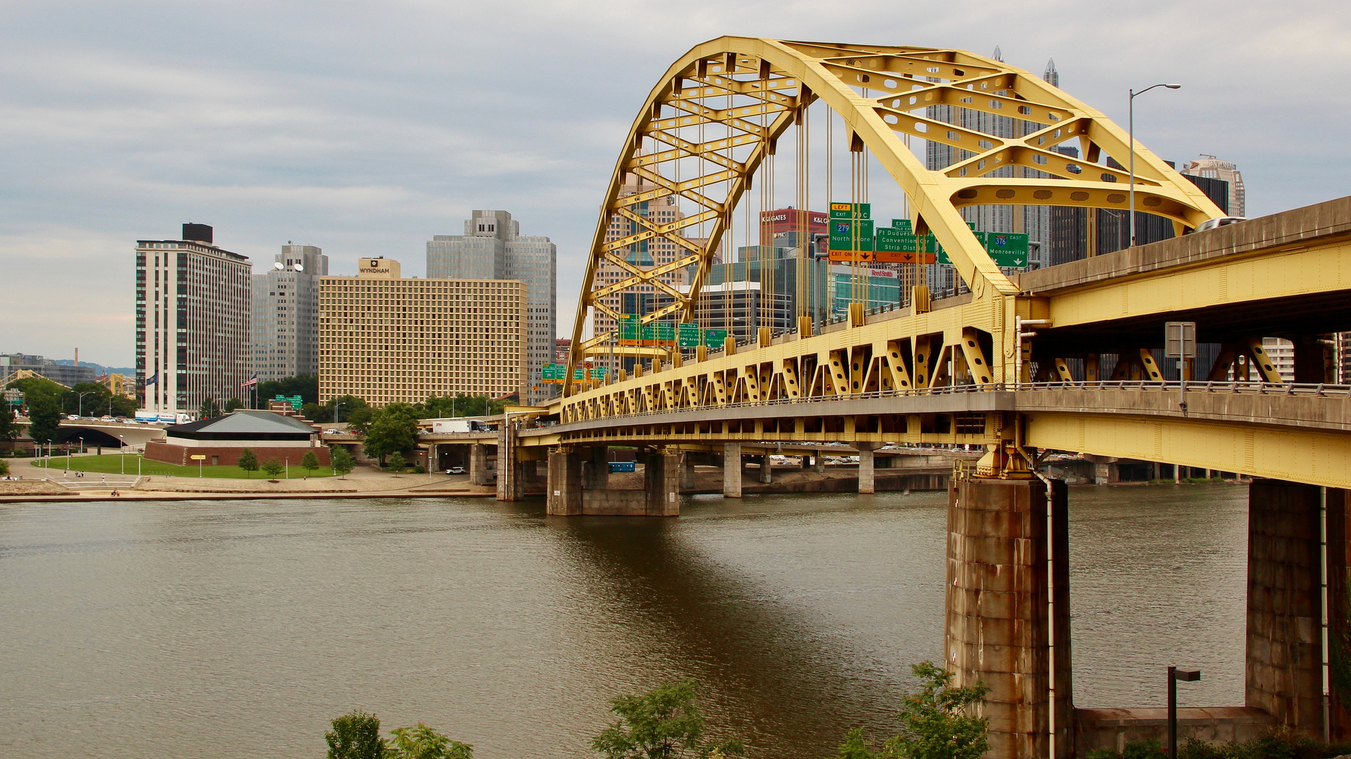 Fort Pitt Bridge