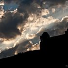 Fortaleza entre nubes