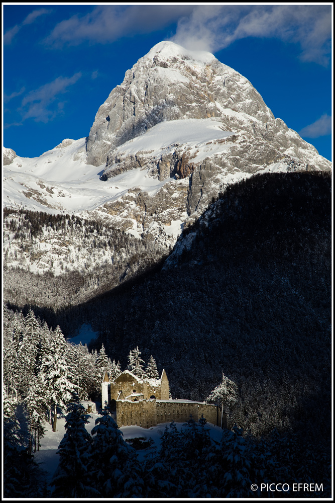 Fortezza del Predil sotto il Mangart