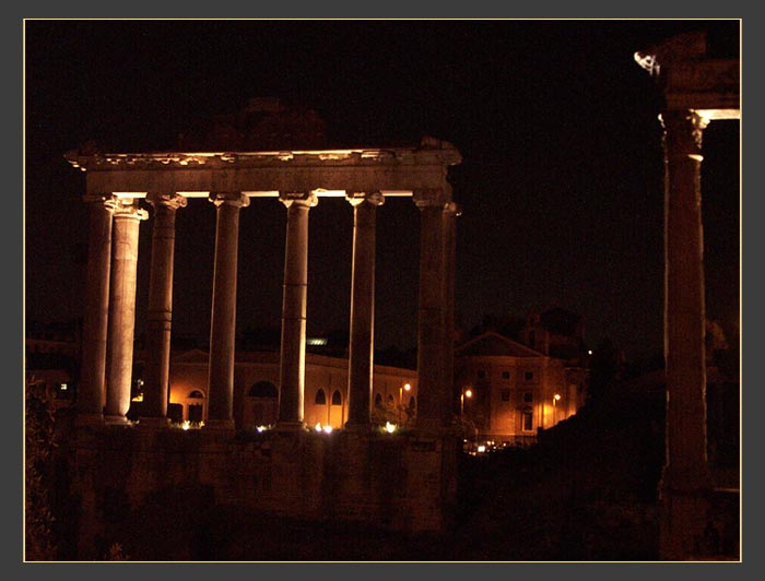 Forum Romanum bei Nacht