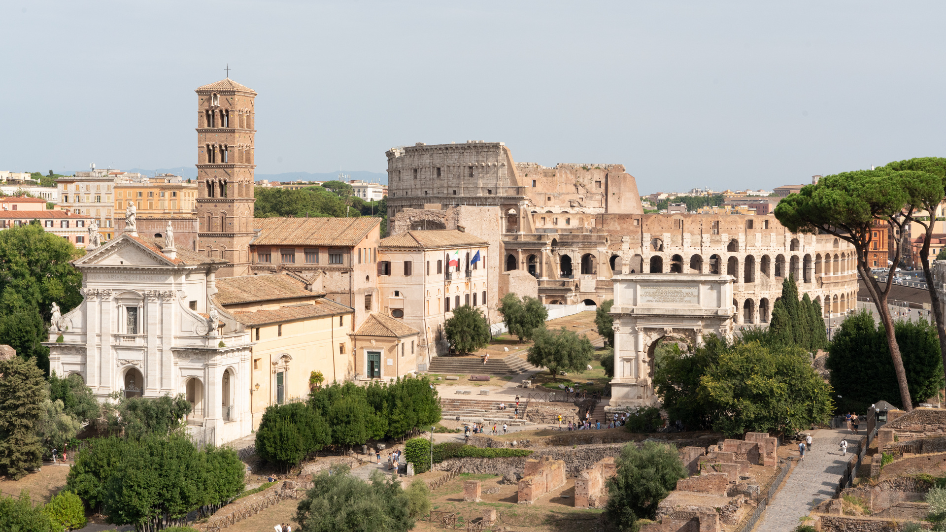 Forum Romanum und Koloseum