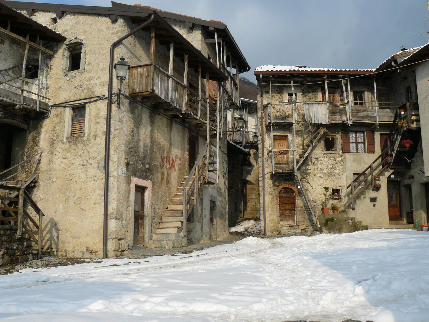 ... forza Catremerio, resisti - Val Brembilla