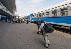 Foto 367 - Tashkent - Railway Station - Conventional Intercity Train Tashkent-Samarkand-Bukhara