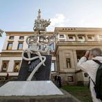 Foto - B. B fotografiert das Lenkdenkmal in Stgt +Schlichtung