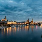 Fotoakademie:  Großer Fotowalk Dresden  -  Elbe mit Altstadt