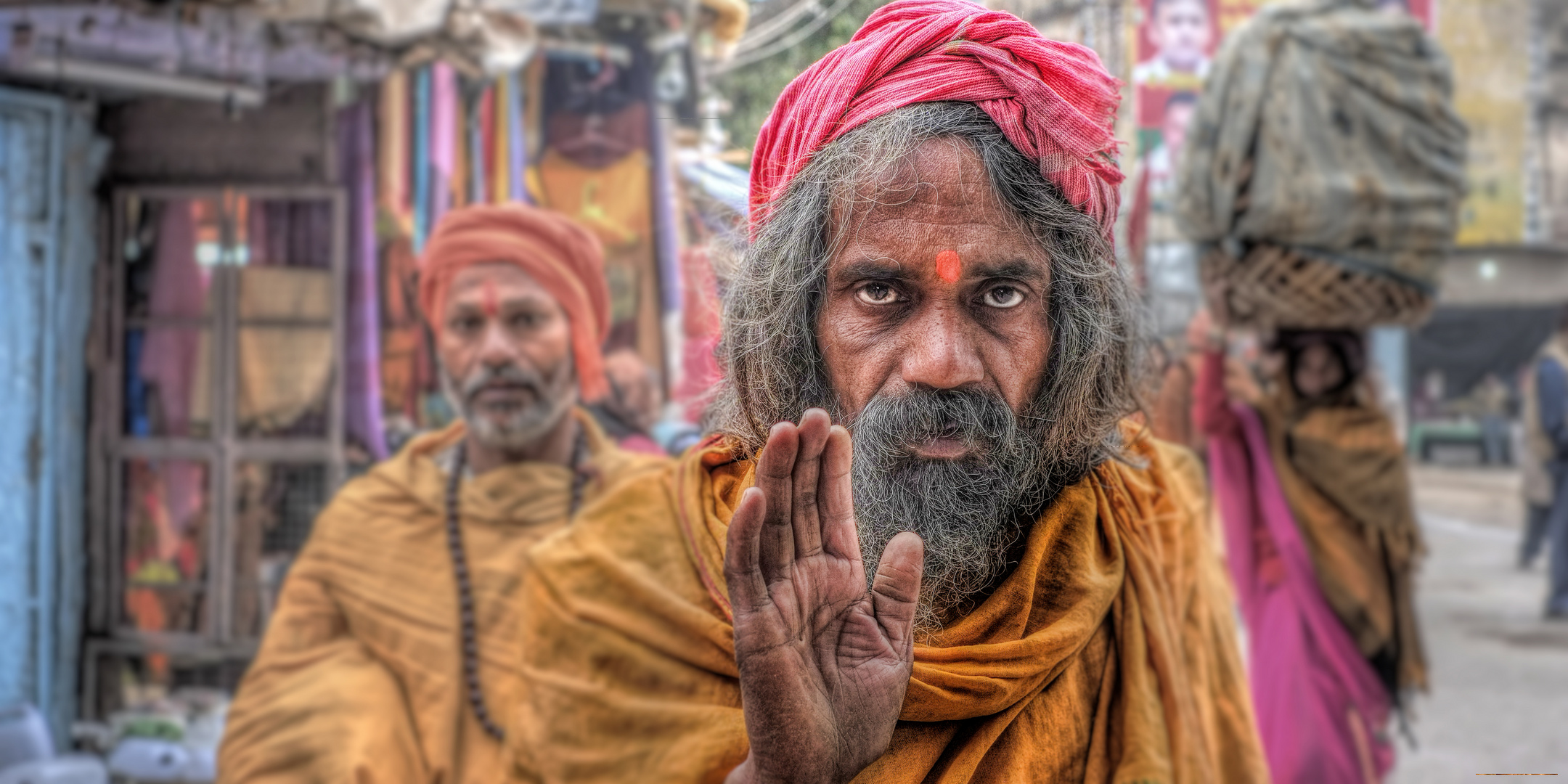 Fotoglück mit Guru in Varanasi