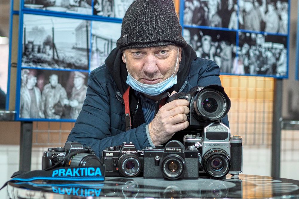 Fotograf Frank Hormann zeigt DDR-Kameras (2)