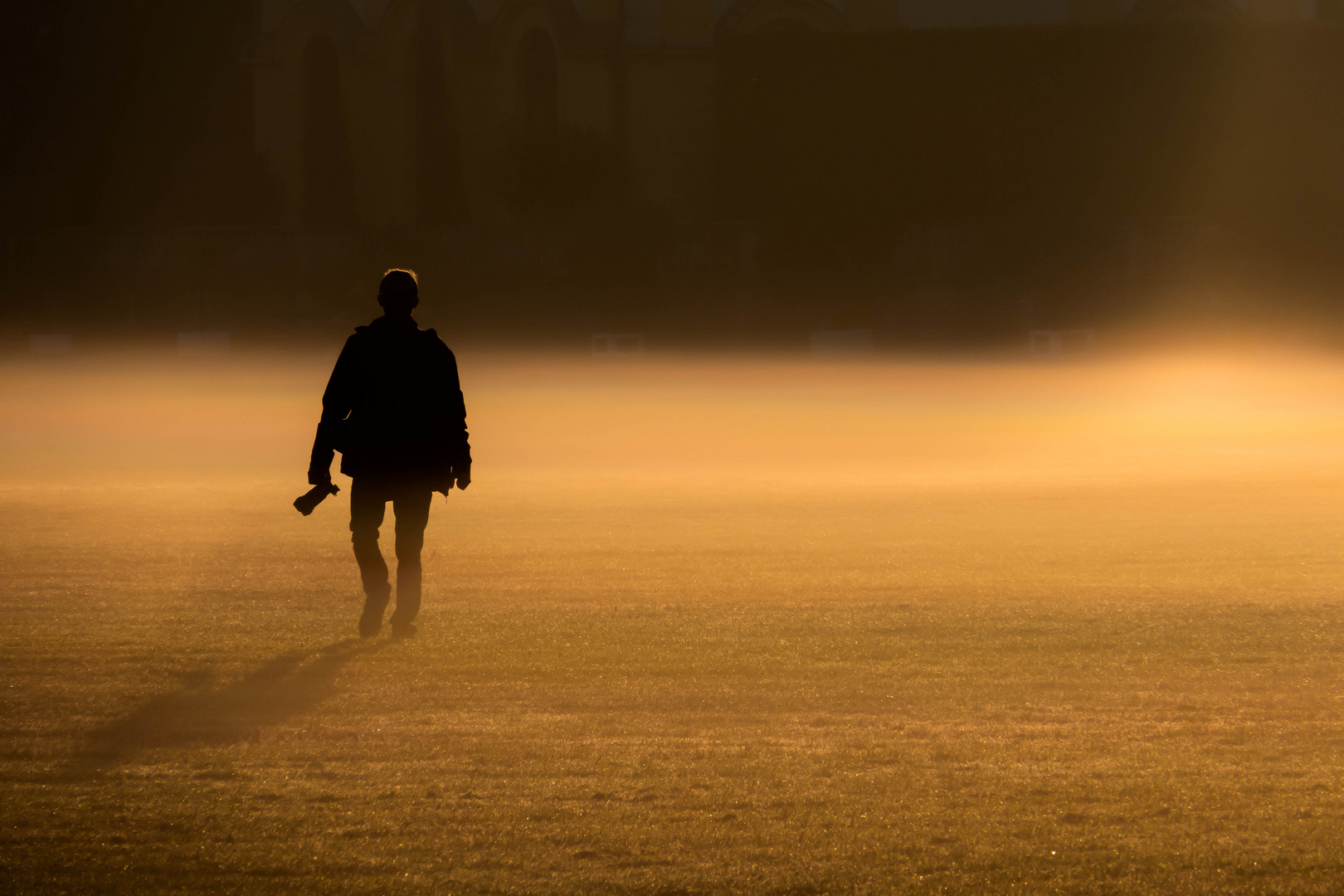 Fotograf im Morgenlicht