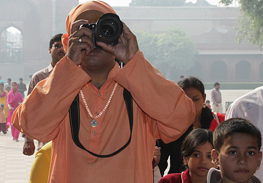 FOTOGRAF IM TAJ MAHAL- ER SIEHT MICH NICHT