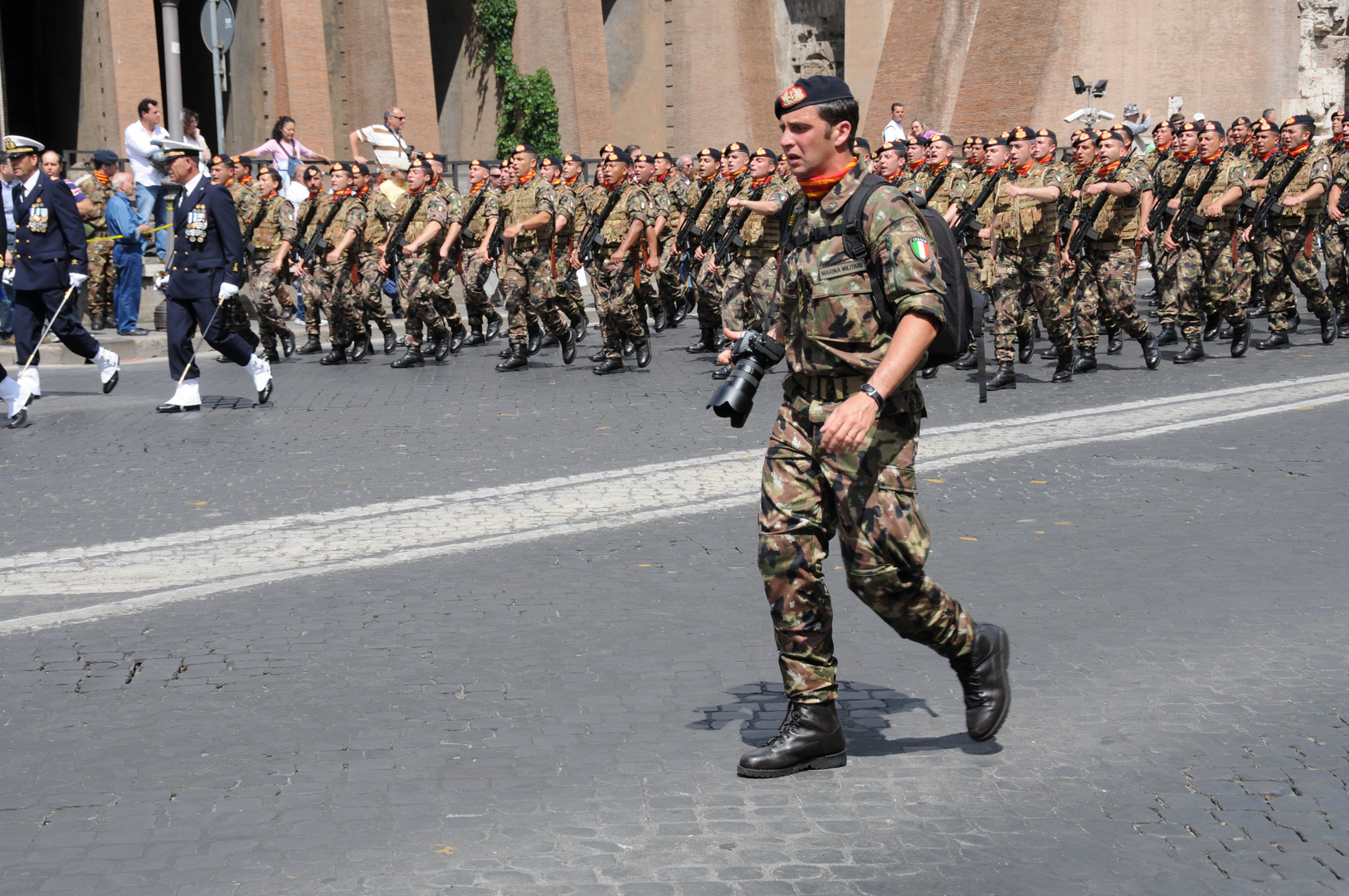 Fotografare in divisa militare