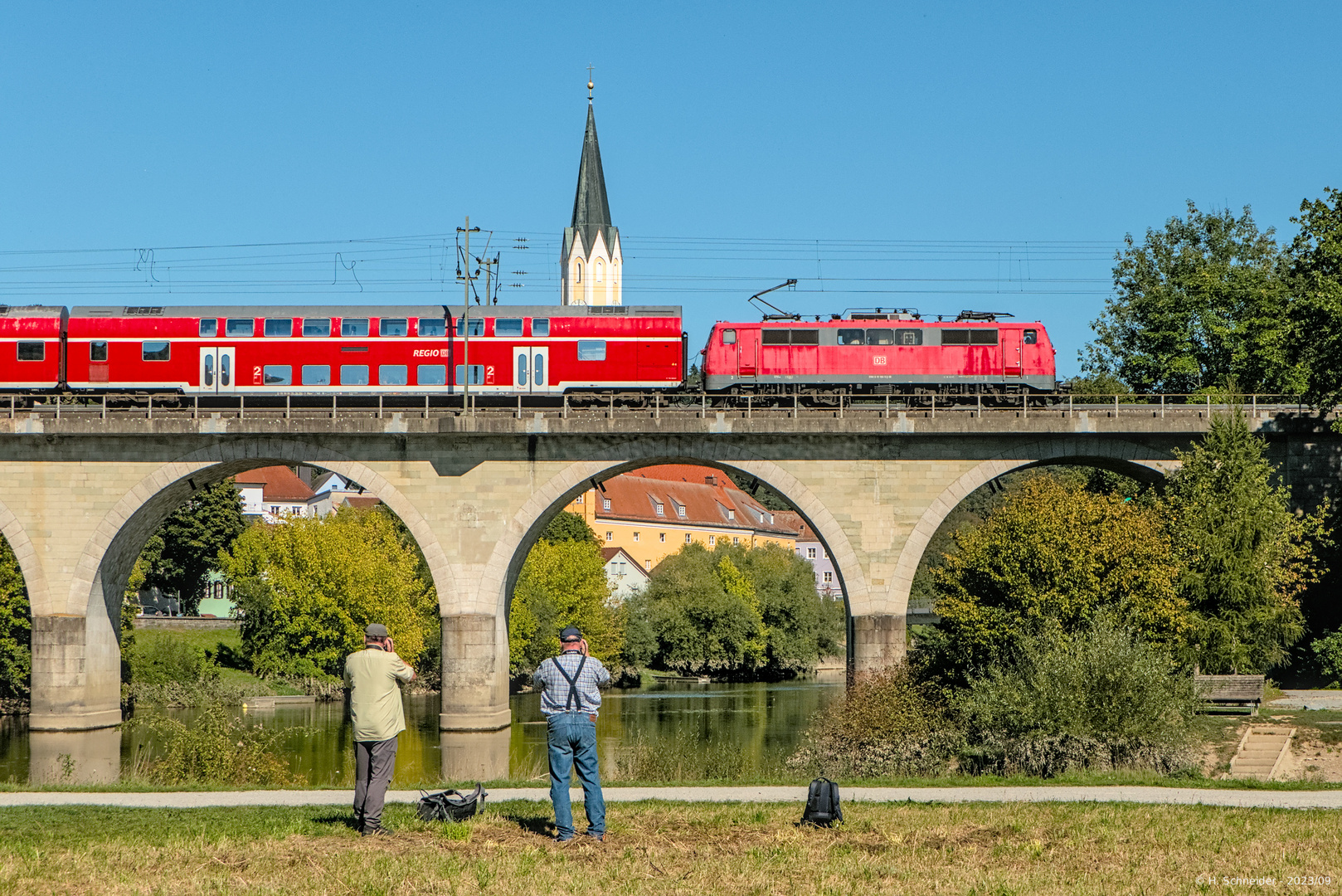 Fotografen an der Vils-Brücke