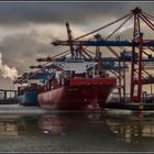 Fotomalerei: Im Containerport... 
