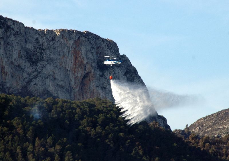 fotos de fuego en la montaña 3