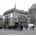 Fotosession vor dem Aachener Dom