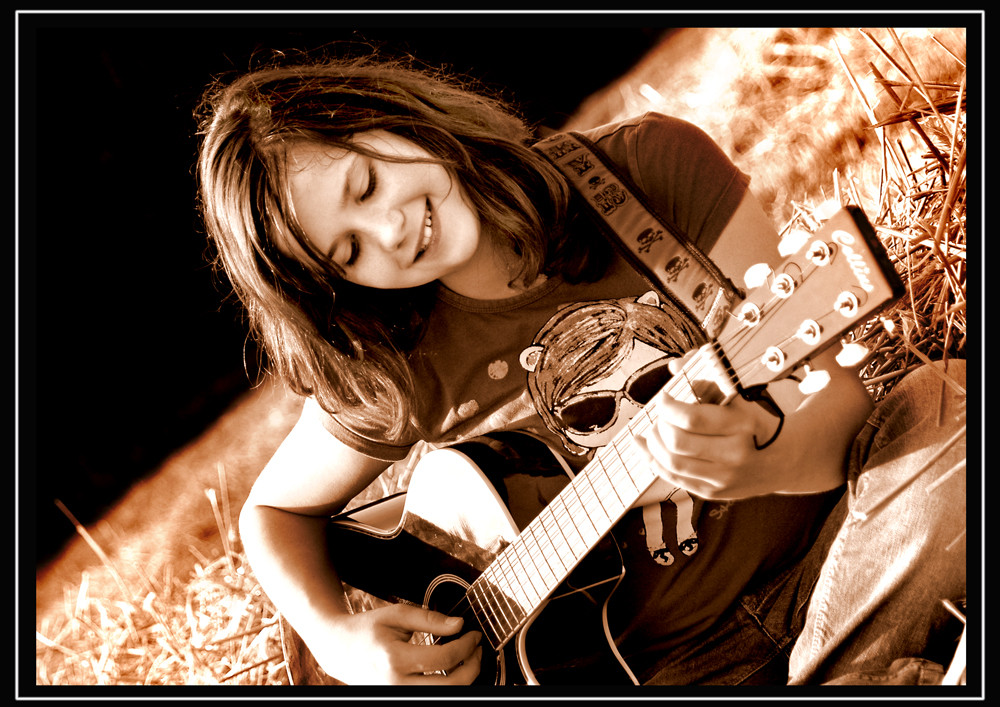 Fotoshooting mit Jessica und Gitarre im Spätsommer 2009