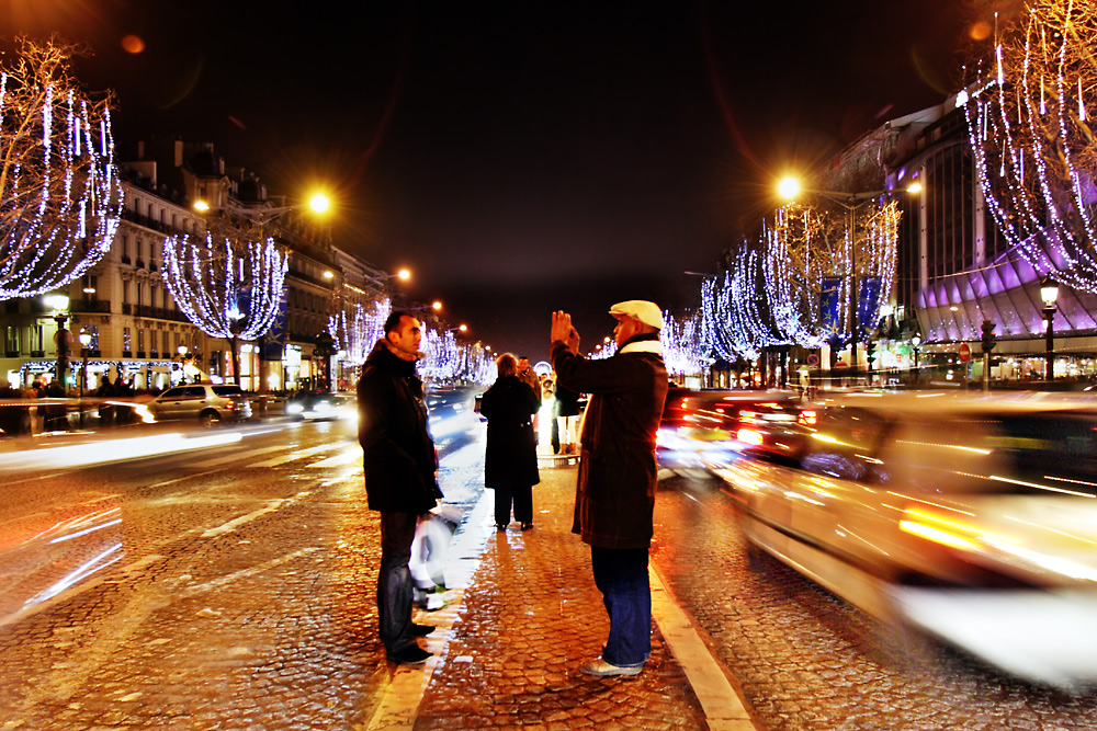 Fototermin auf der Champs-Élysées