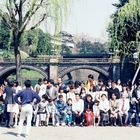 Fototermin vor der Nijubashi Brücke zum Haupttor der kaiserlichen Residenz