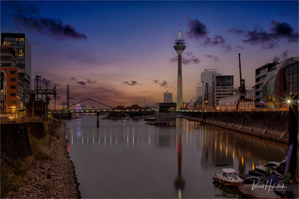 Fotowalk durch den Medienhafen .....