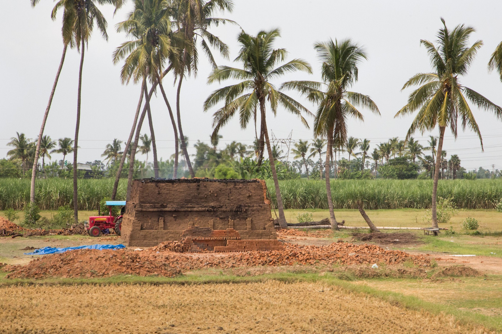 Four à briques, photographié du train qui nous a emmené de Tanjore à Chengalpattu