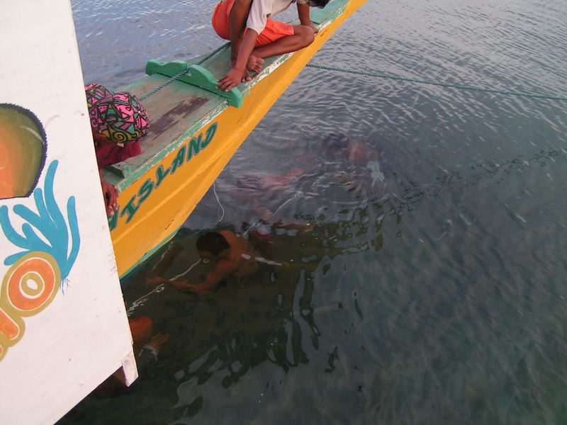 four man and one prop "underwater repair"