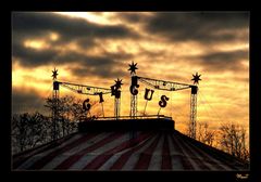 ... Four stars Circus...