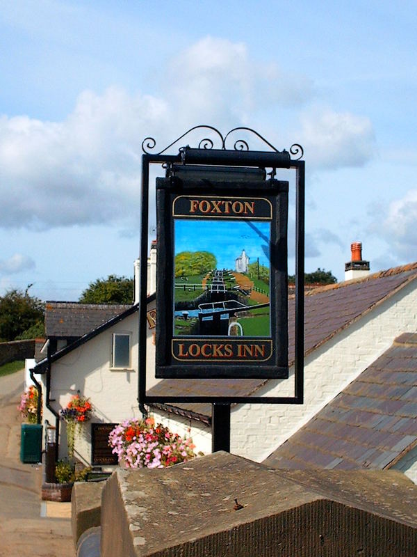 Foxton Locks Inn