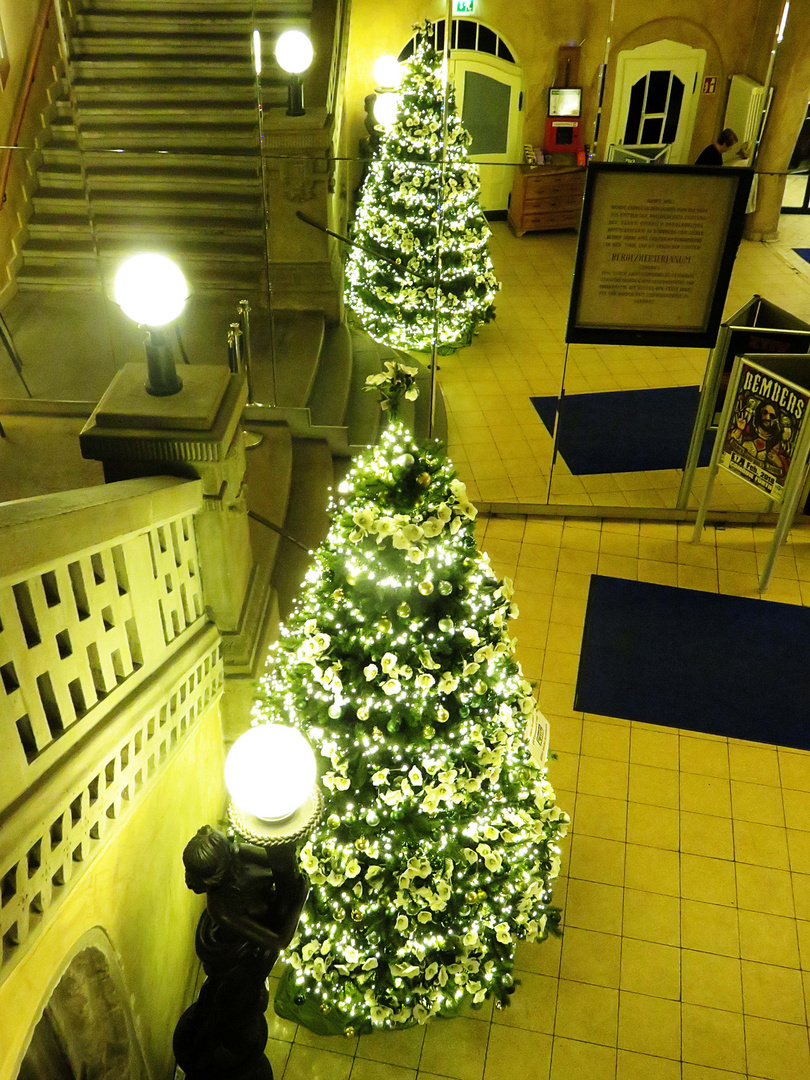 Foyer des Theaters