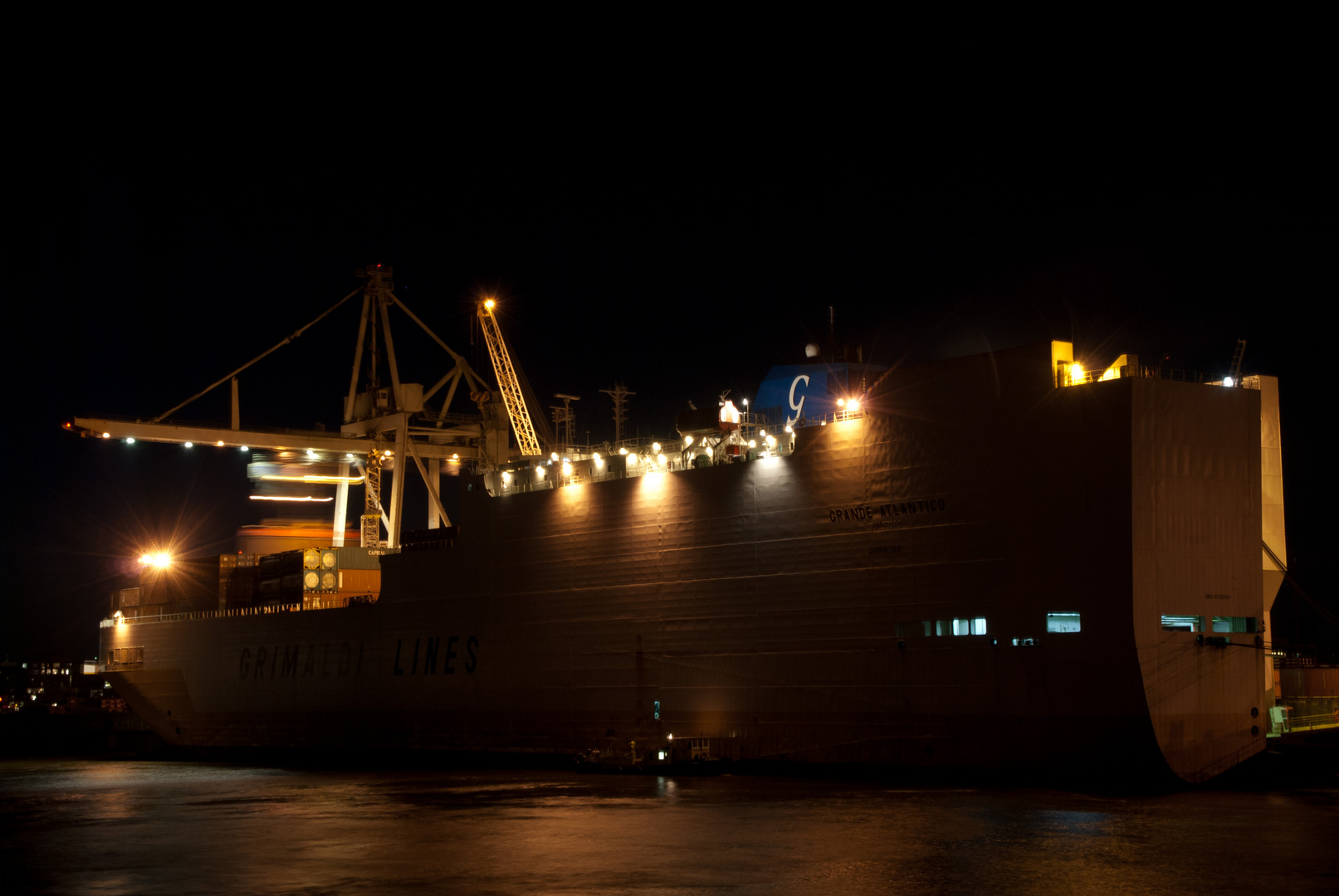 Fracht/Containerschiff