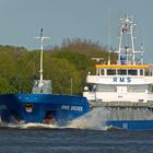 Frachter RMS Bremen im Nord Ostsee Kanal bei steifer Brise am 2.5.2012 Richtung Brunsbüttel .