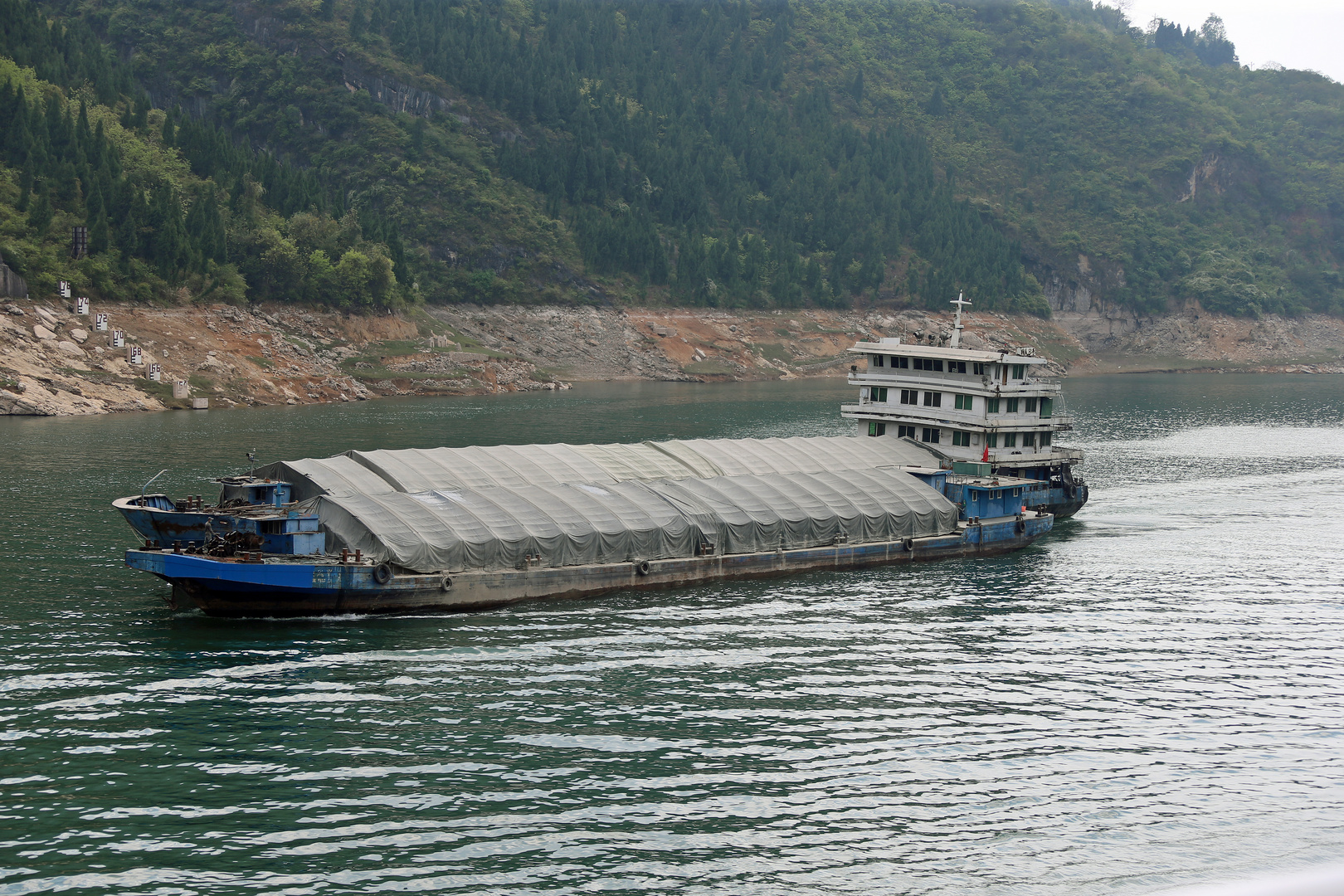 Frachtschiff auf dem Jangtse (Jangtsekiang) -4-