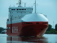 Frachtschiff MAIN HIGWAY auf dem Nord-Ostsee-Kanal.