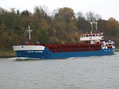 Frachtschiff WALTER HAMMANN auf dem Nord-Ostsee-Kanal