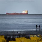 Frachtschiffe auf der Aussenelbe vor Cuxhaven-Duhnen