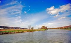 Frachtschifffahrt...... Landschaft in Niedersachsen