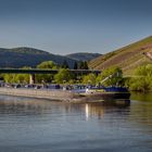 Frachttanker auf der Mosel