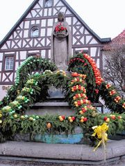 Fränkischer Osterbrunnen