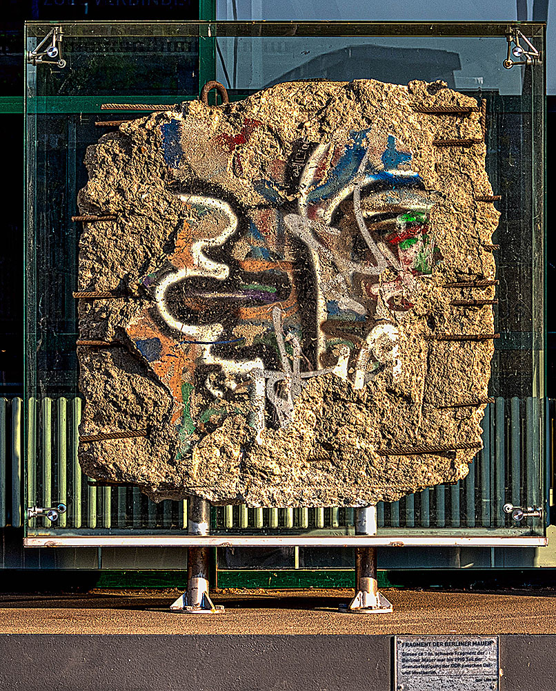 Fragment der Berliner Mauer ( wie Dazumal )