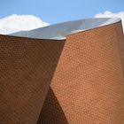 frank-gehry-museum-marta-in-herford-owlgermany-detail_34712787640_o