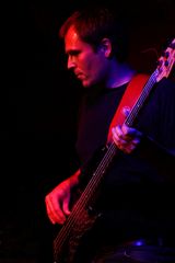 Frank Stewen  Bass