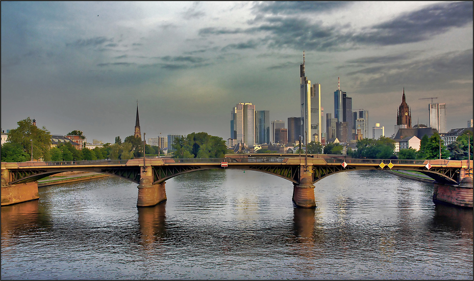 * FRANKFURT