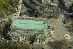 Frankfurt: Alte Oper und Opernplatz von oben