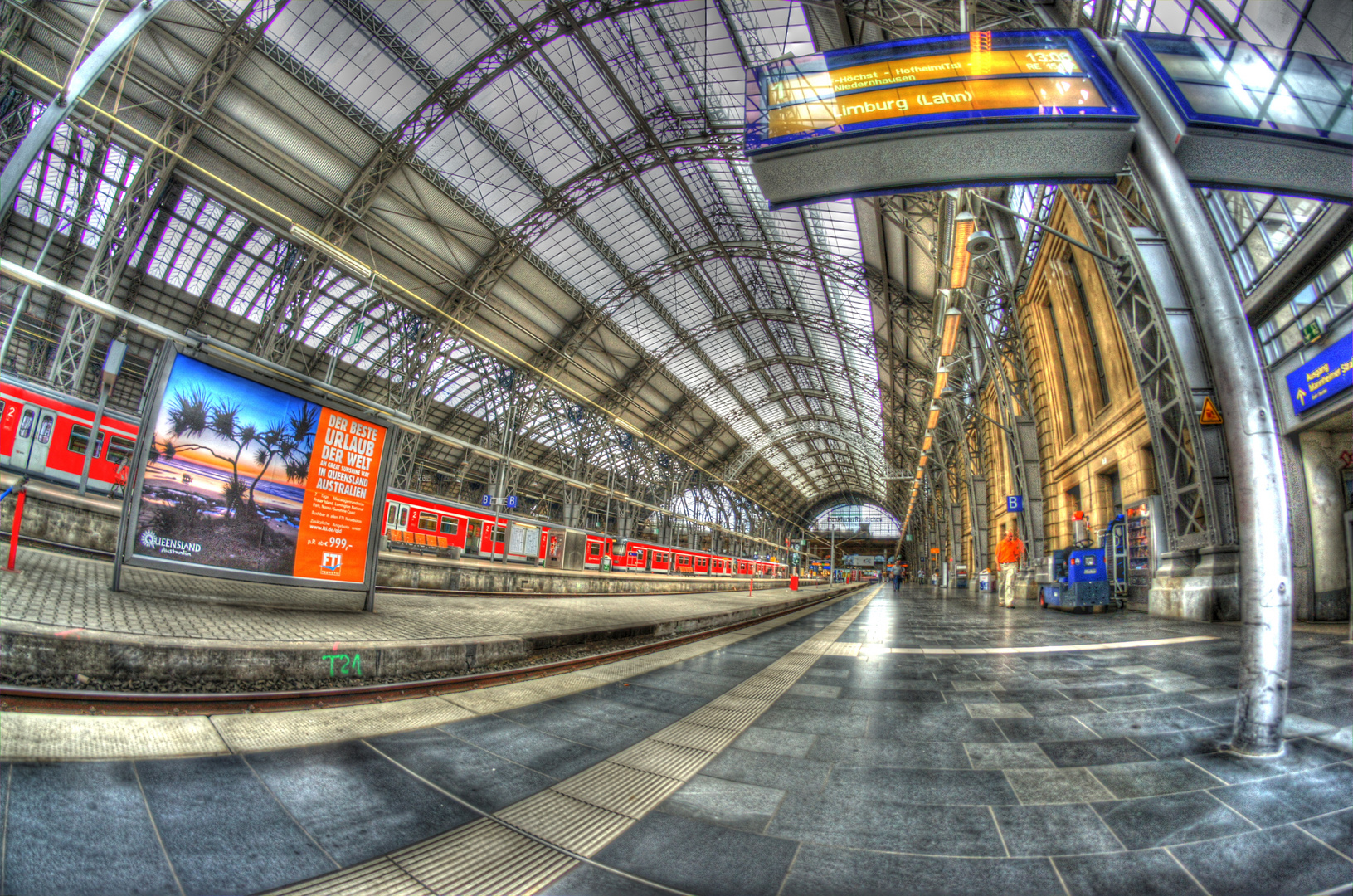 Frankfurt a.M. Hbf, Gleis 1 Foto & Bild architektur, bahnhöfe & gleise, profanbauten Bilder