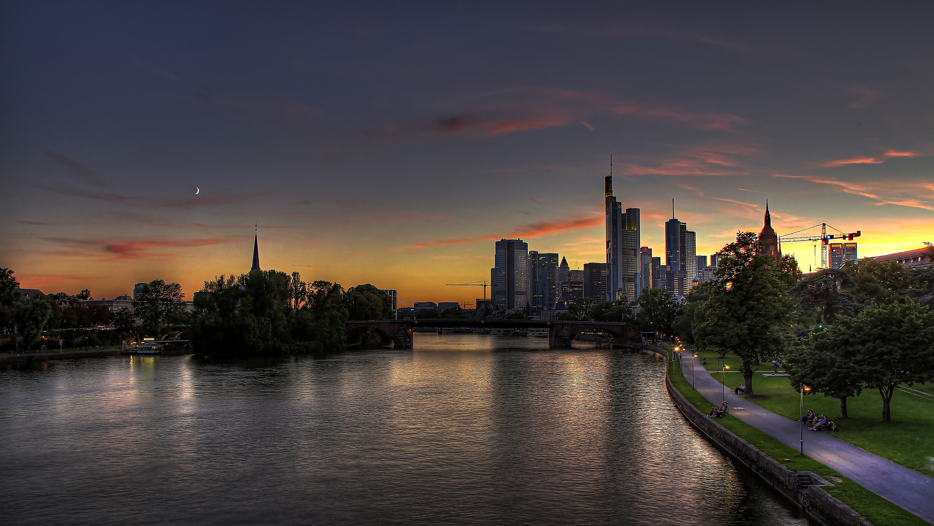 Frankfurt am Main...