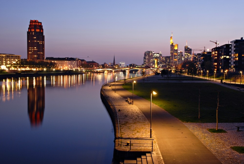 Frankfurt am Main bei Nacht