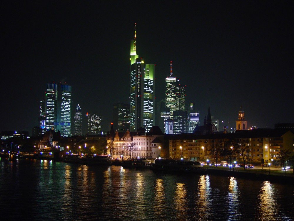 Frankfurt am Main bei Nacht