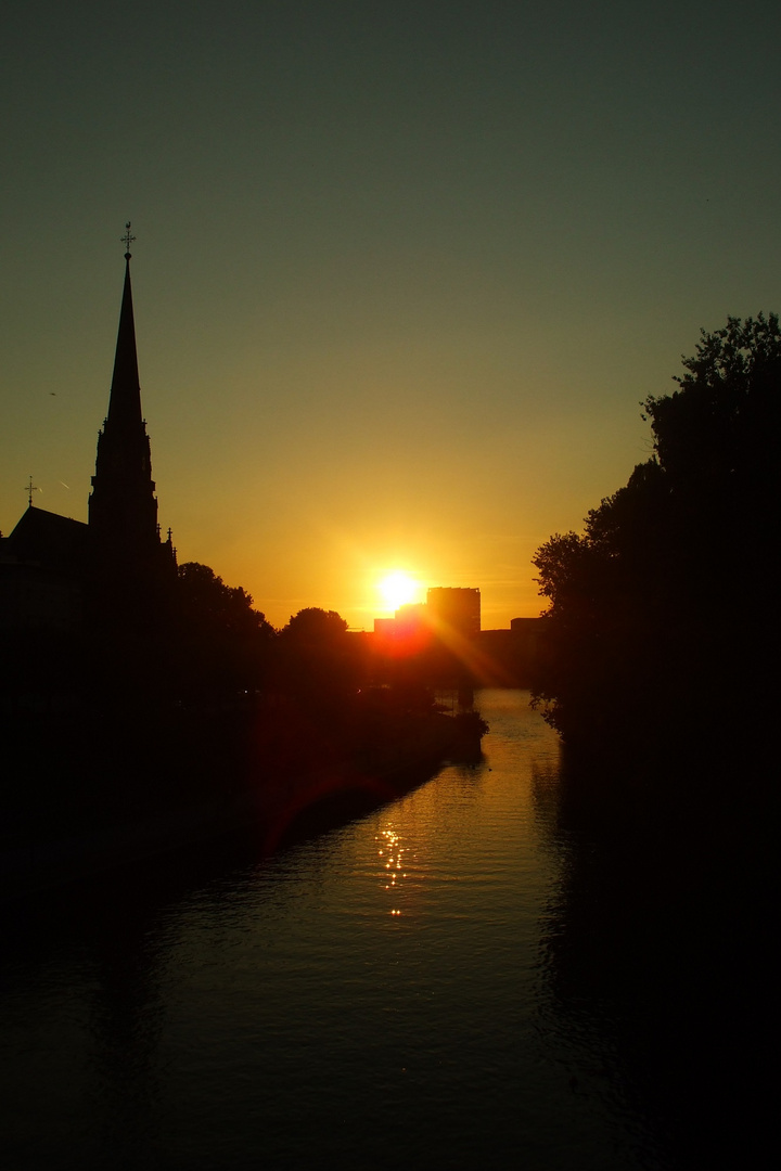 Frankfurt am Main Sonnenuntergang II