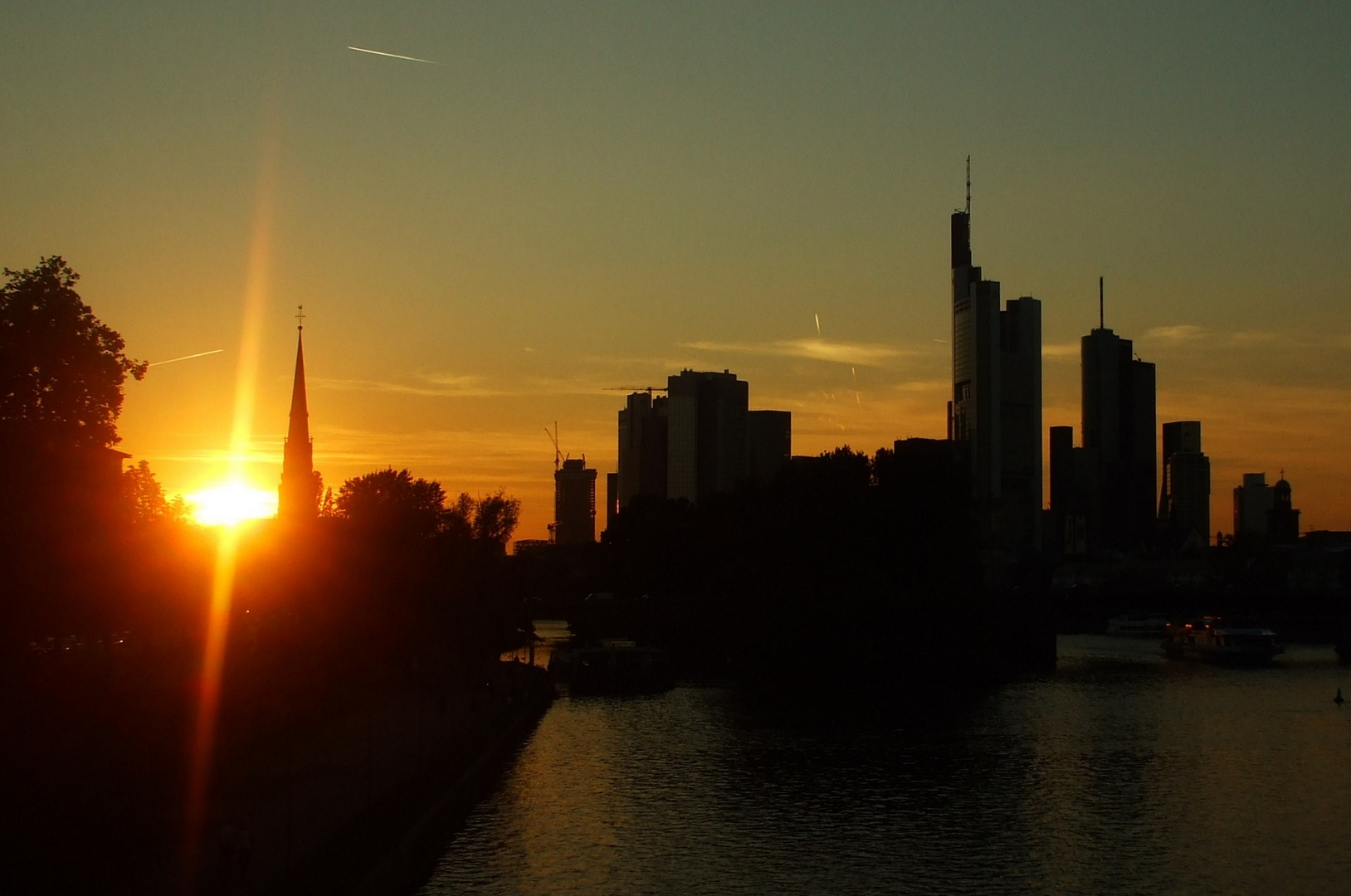 Frankfurt am Main Sonnenuntergang III