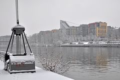 Frankfurt am Main: Winterlandschaft am Deutschherrnufer