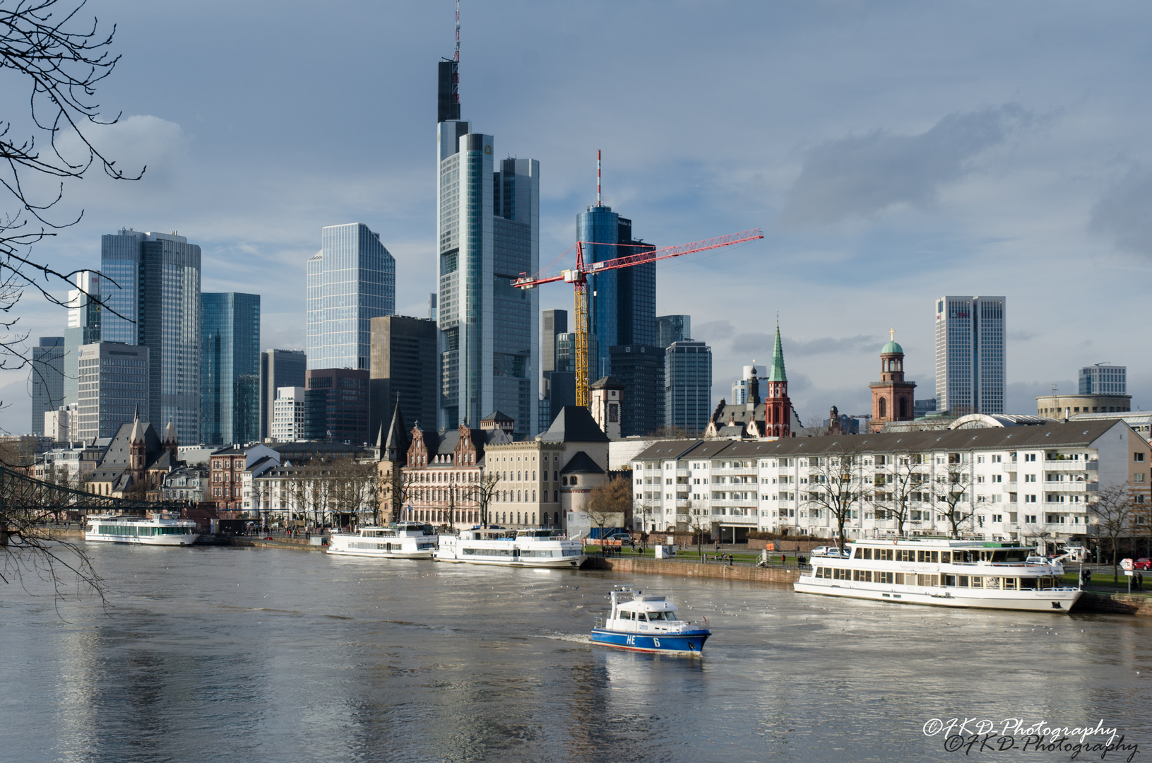 Frankfurt-am-Main_Der Fluss und die Hessen 6