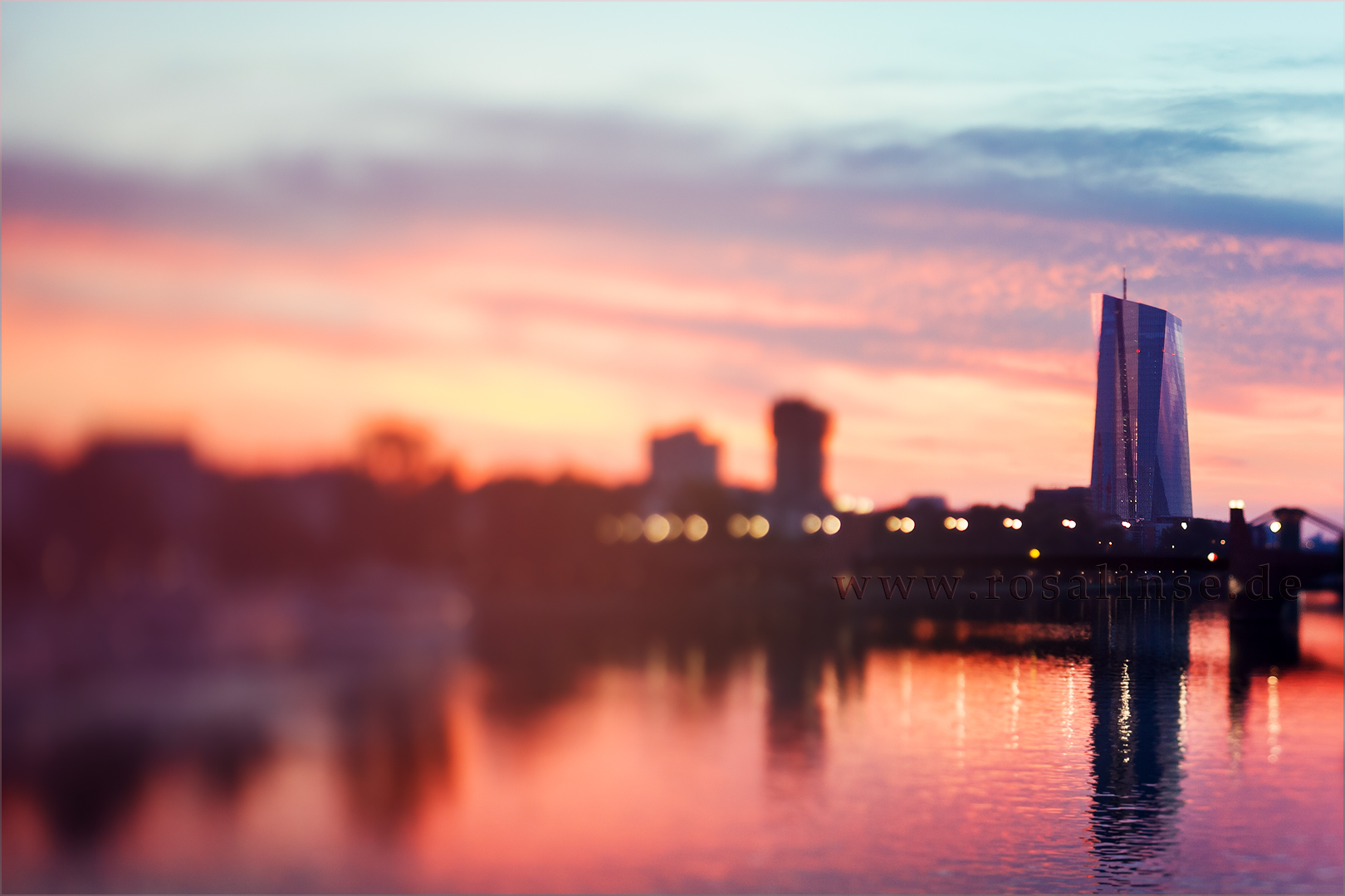 Frankfurt am Morgen Foto & Bild | city, world, sonnenaufgang Bilder auf